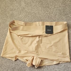 SPANX Beige Shapewear Shorts Xl